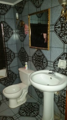 Casa Independiente de 5 habitaciones en venta en Gallega, Guanabacoa, La Habana