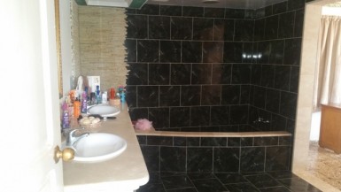 Casa Independiente de 5 habitaciones en venta en Gallega, Guanabacoa, La Habana