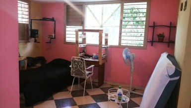 Duplex with 4 bedrooms for sale in Versalles - Coronela, La Lisa, La Habana