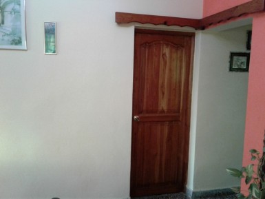Biplanta de 2 habitaciones en venta en Lotería, Cotorro, La Habana