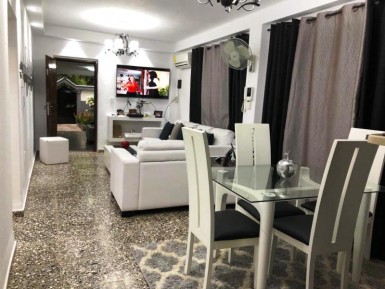 Casa Independiente de 7 habitaciones en venta en Nuevo Vedado, Plaza de la Revolución, La Habana