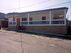 Detached House with 3 bedrooms for exchange in La Ceiba, Playa, La Habana - 2