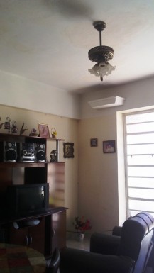 Apartamento de 2 habitaciones en venta en Vedado, Plaza de la Revolución, La Habana