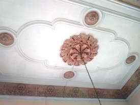 Duplex with 5 bedrooms for sale in Cerro, La Habana - 2