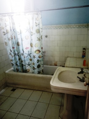 Duplex with 5 bedrooms for sale in Cerro, La Habana