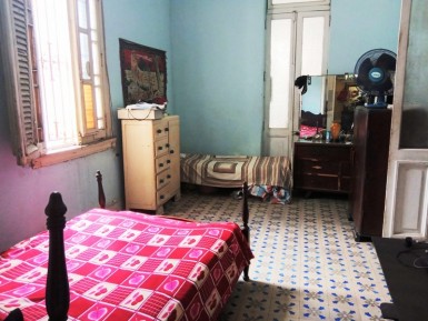 Duplex with 5 bedrooms for sale in Cerro, La Habana