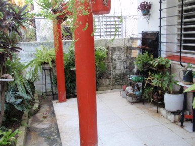 Casa Independiente de 7 habitaciones en venta en Nuevo Vedado, Plaza de la Revolución, La Habana