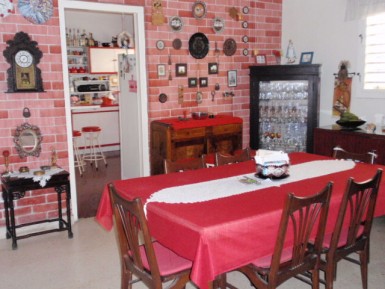 Casa Independiente de 7 habitaciones en venta en Nuevo Vedado, Plaza de la Revolución, La Habana