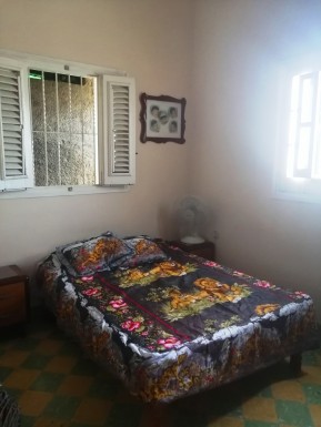 Casa Independiente de 3 habitaciones en venta en Ampliación Almendares, Playa, La Habana