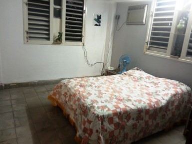 Apartamento de 2 habitaciones en venta en Plaza de la Revolución, La Habana