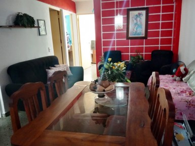 Apartamento de 2 habitaciones en venta en Vedado, Plaza de la Revolución, La Habana