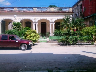 Casa Independiente de 7 habitaciones en venta en Diez de Octubre, La Habana