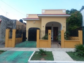 Detached House with 3 bedrooms for sale in Almendares, Playa, La Habana - Thumbnail 1