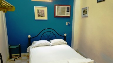 Casa Independiente de 4 habitaciones en venta en Plaza de la Revolución, La Habana