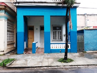 Casa Independiente de 4 habitaciones en venta en Plaza de la Revolución, La Habana