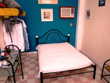 Casa Independiente de 4 habitaciones en venta en Plaza de la Revolución, La Habana