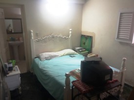 Casa Independiente de 5 habitaciones en venta en Vedado, Plaza de la Revolución, La Habana - 6