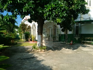 Casa de 3 habitaciones en venta en Vedado, Plaza de la Revolución, La Habana