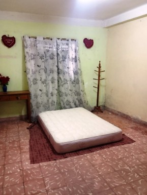 Casa de 2 habitaciones en venta en Los Quemados, Marianao, La Habana
