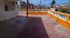 Duplex with 6 bedrooms for exchange in Jaimanitas, Playa, La Habana - 4