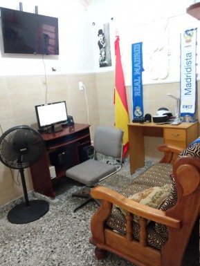 Detached House with 4 bedrooms for sale in Santa Fe, Playa, La Habana