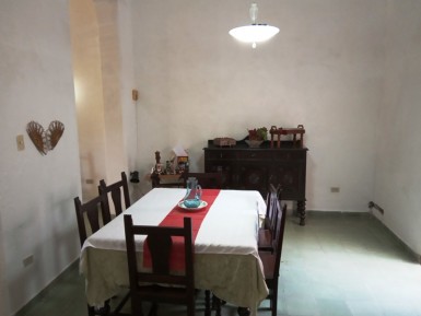Casa de 3 habitaciones en venta en Las Cañas, Cerro, La Habana