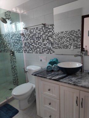 Apartamento de 3 habitaciones en venta en Vedado, Plaza de la Revolución, La Habana