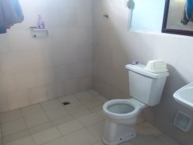 Casa Independiente de 3 habitaciones en venta en Cuatro Caminos, Cotorro, La Habana - 5