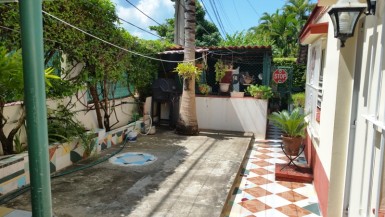 Duplex with 2 bedrooms for sale in Nuevo Vedado, Plaza de la Revolución, La Habana