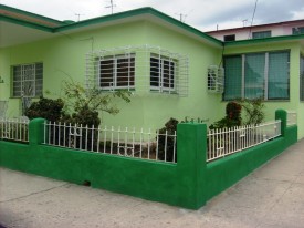 Casa Independiente de 3 habitaciones en venta en Sevillano, Diez de Octubre, La Habana - Miniatura 2