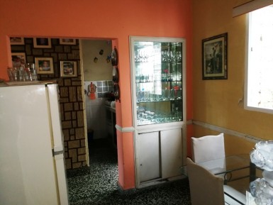 Casa Independiente de 3 habitaciones en venta en Sevillano, Diez de Octubre, La Habana
