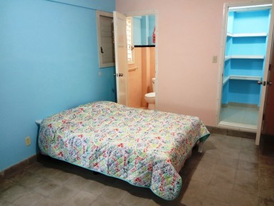 Apartamento de 4 habitaciones en venta en Vedado, Plaza de la Revolución, La Habana