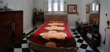Biplanta de 4 habitaciones en venta en Vedado, Plaza de la Revolución, La Habana