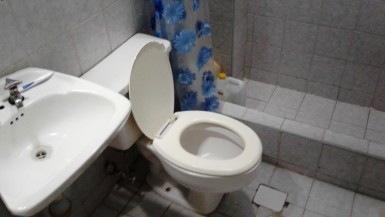 Biplanta de 4 habitaciones en venta en Vedado, Plaza de la Revolución, La Habana