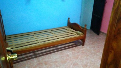 Casa de 4 habitaciones en venta en Las Cañas, Cerro, La Habana