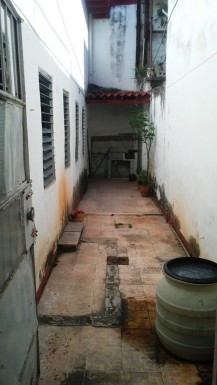 Casa de 4 habitaciones en venta en Las Cañas, Cerro, La Habana