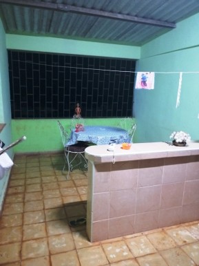 Casa Independiente de 3 habitaciones en venta en Santa Amelia, Cotorro, La Habana