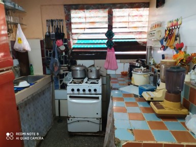 Apartamento de 2 habitaciones en venta en Vedado, Plaza de la Revolución, La Habana