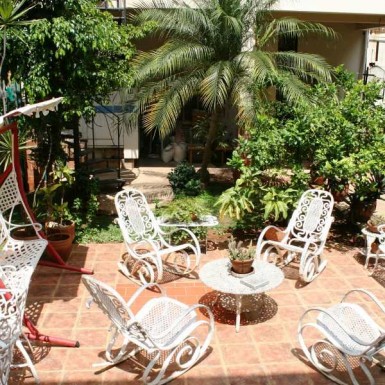 Casa Colonial de 8 habitaciones en venta en Vedado, Plaza de la Revolución, La Habana