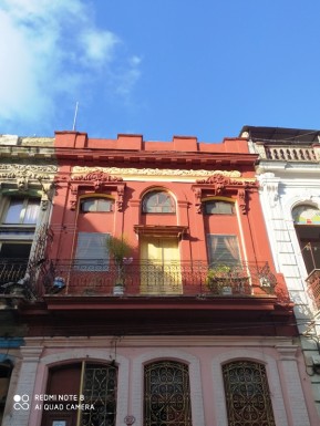 Casa Colonial de 1 habitación en venta en Centro Habana, La Habana