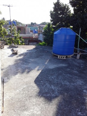Casa de 2 habitaciones en venta en Las Cañas, Cerro, La Habana