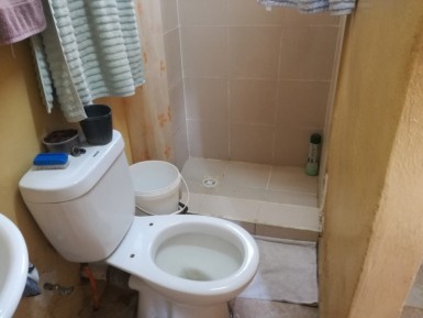 Duplex with 2 bedrooms for sale in Los Quemados, Marianao, La Habana