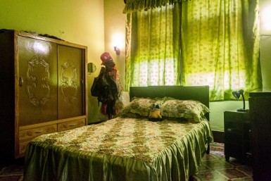 Casa Independiente de 4 habitaciones en venta en Los Quemados, Marianao, La Habana