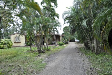Casa de Campo de 5 habitaciones en venta en Caimito, Artemisa