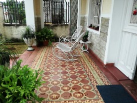 Detached House with 4 bedrooms for exchange in Almendares, Playa, La Habana - 2