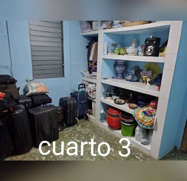 Duplex with 3 bedrooms for sale in Valle Grande, La Lisa, La Habana