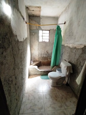 Casa de Campo de 2 habitaciones en venta en Las Cañas, Cerro, La Habana