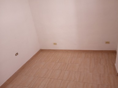 Apartamento de 2 habitaciones en venta en Vedado, Plaza de la Revolución, La Habana