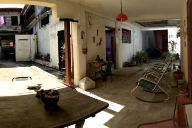 Duplex with 8 bedrooms for sale in Villa I, Guanabacoa, La Habana
