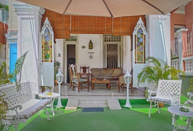 Biplanta de 5 habitaciones en venta en Vedado, Plaza de la Revolución, La Habana